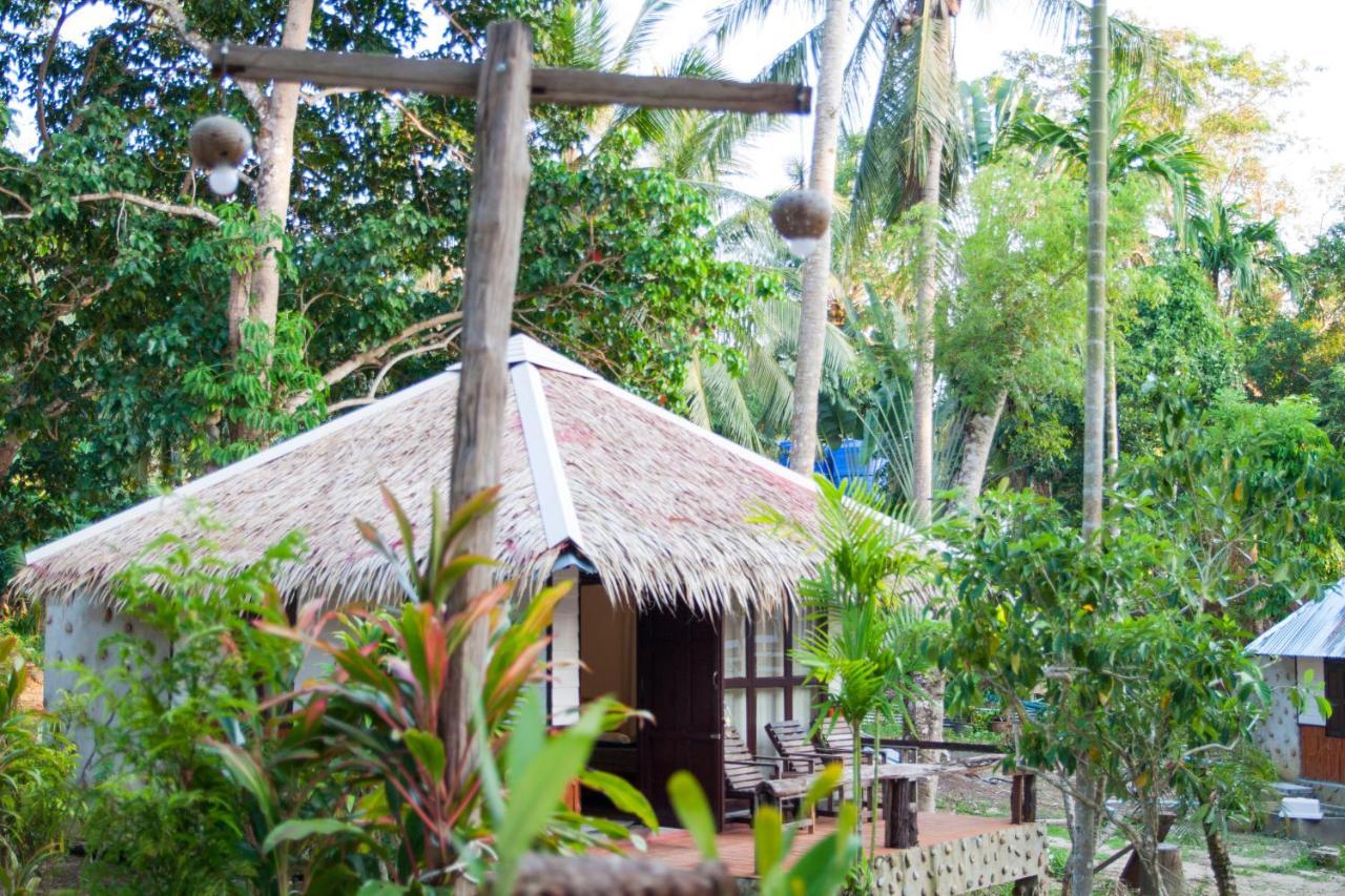 Ban_Na Hotel Koh Chang Exterior photo